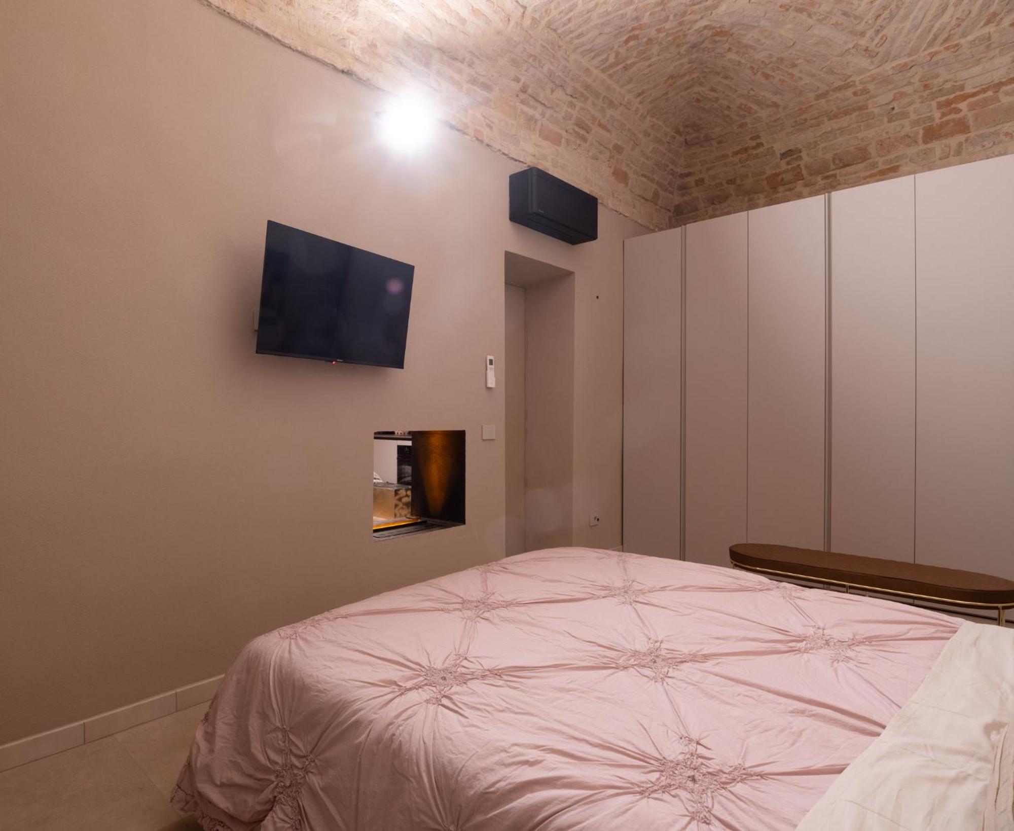 Parma Centro House Apartment Bilik gambar